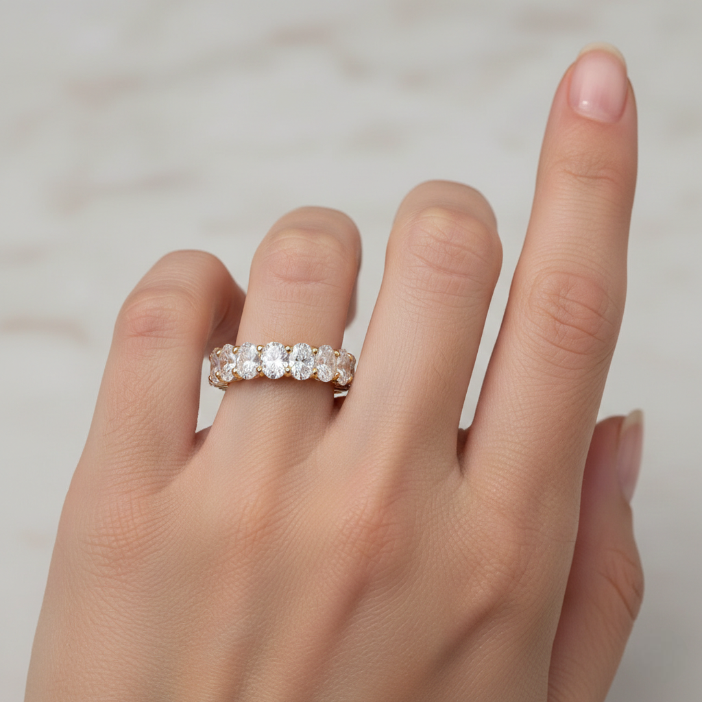 Full eternity ring oval cut