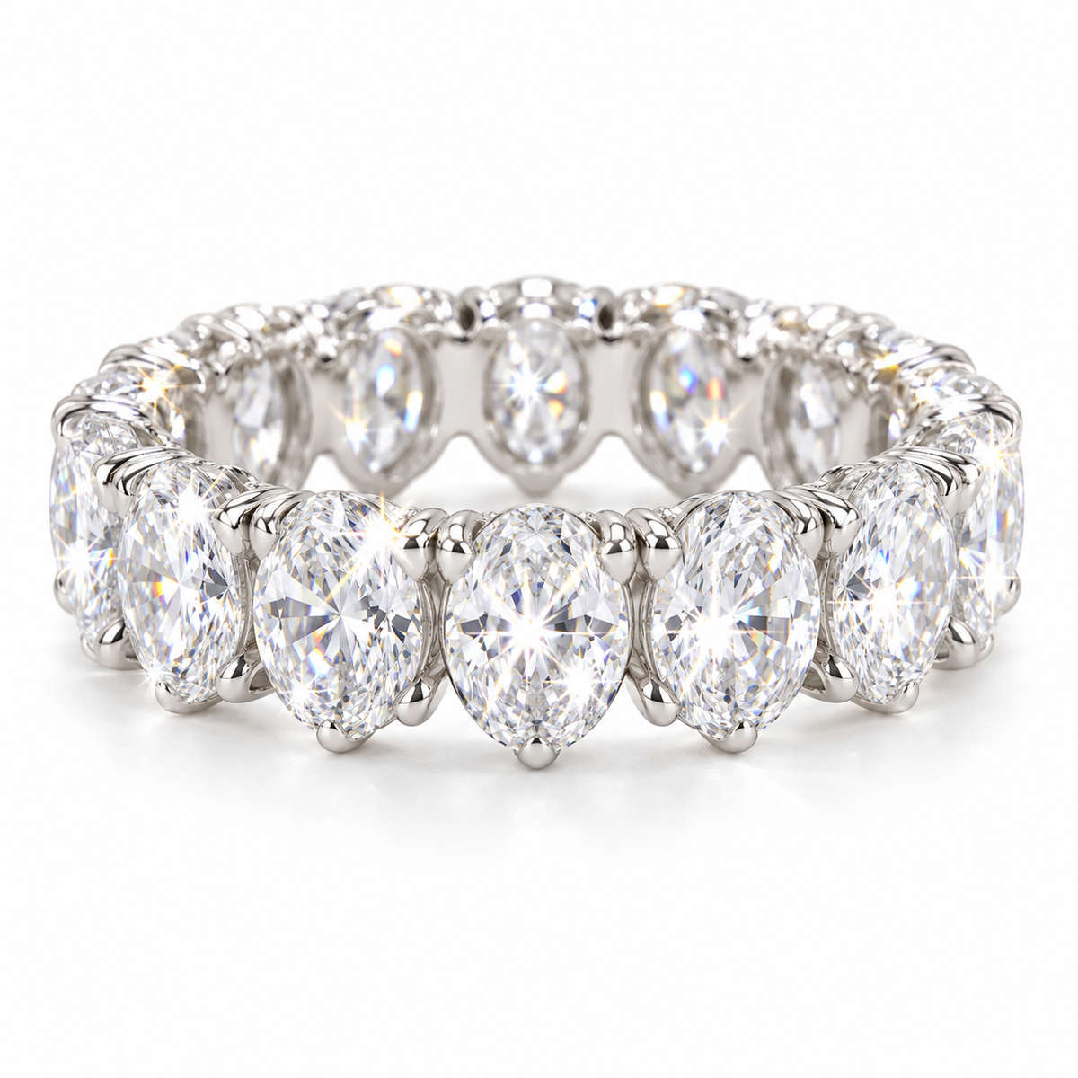 Anillo de eternidad completo con marquesas
