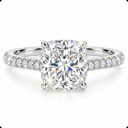 Anillo pavé con diamante talla cojín