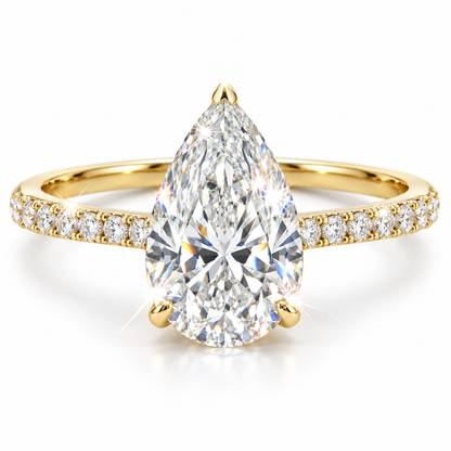 Anillo pavé de diamante talla pera