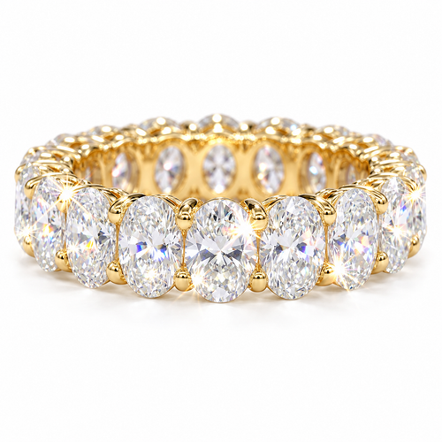 Anillo de eternidad completo con corte ovalado