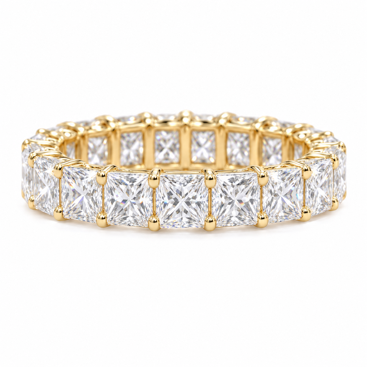 Anillo de eternidad completo con corte princesa