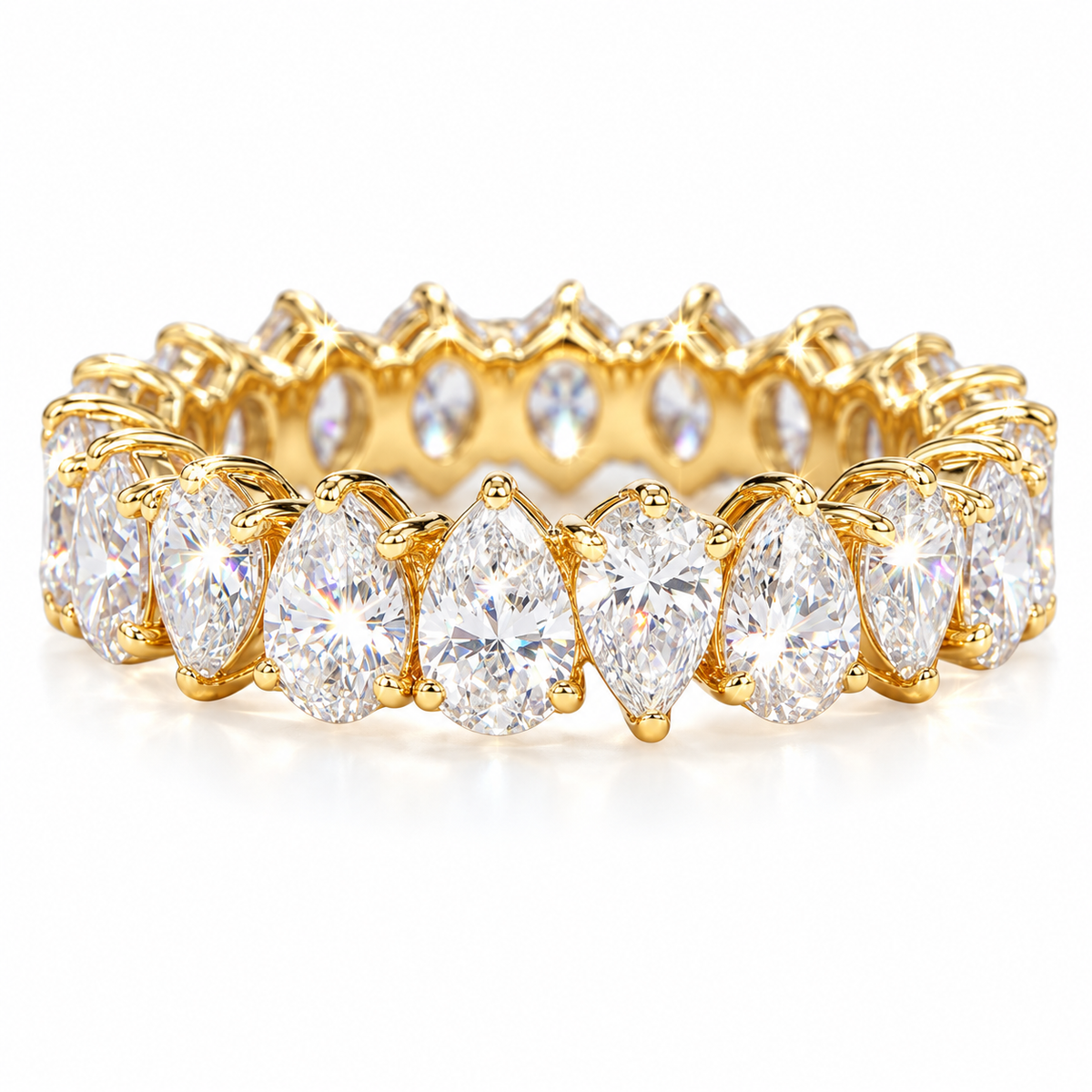 Anillo de eternidad completo con talla de pera