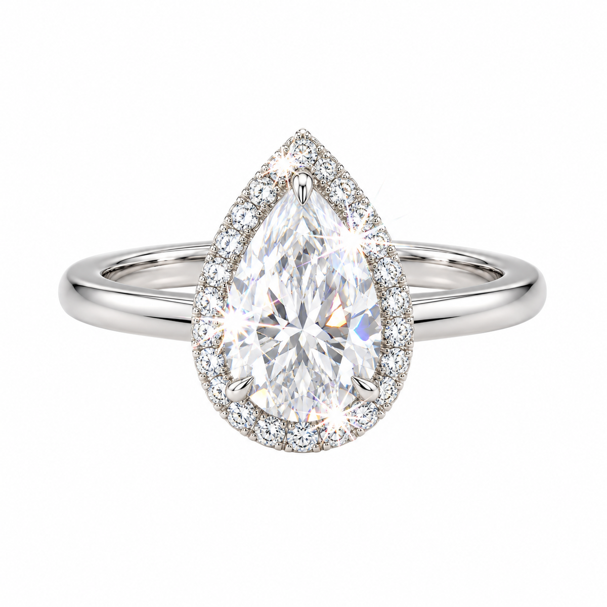 Anillo de halo con pera