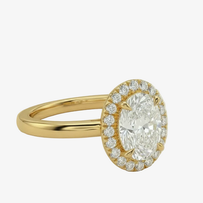 Oval halo ring