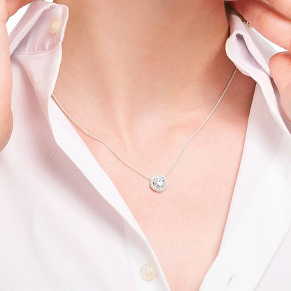 Round cut halo pendant