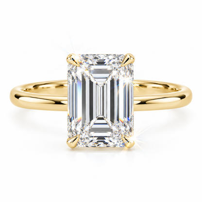 Anillo solitario de corte esmeralda