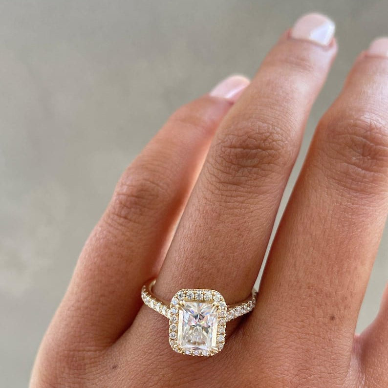 Radiant Halo Pavé Ring